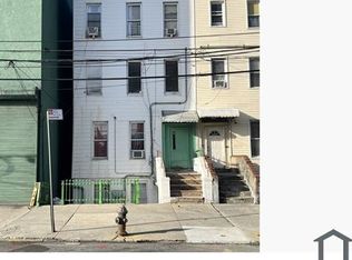 1137 Tiffany St APT 3, Bronx, NY 10459