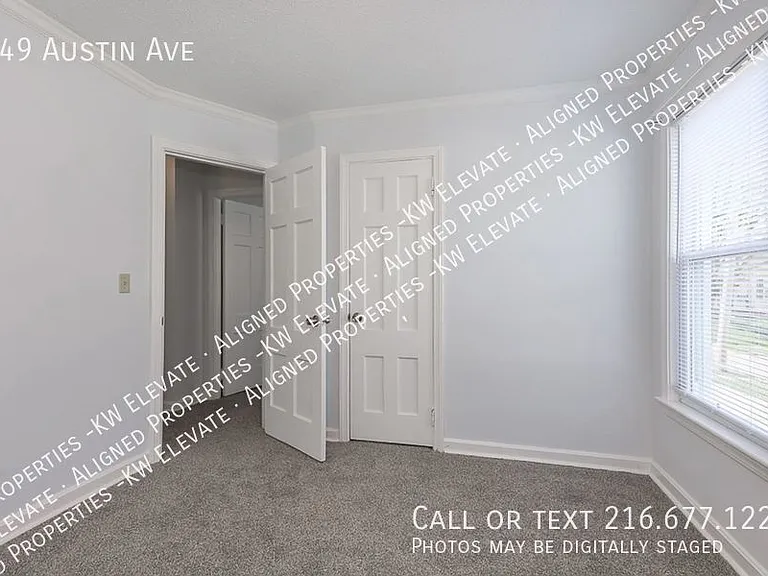 949 Austin Ave — Photo 13