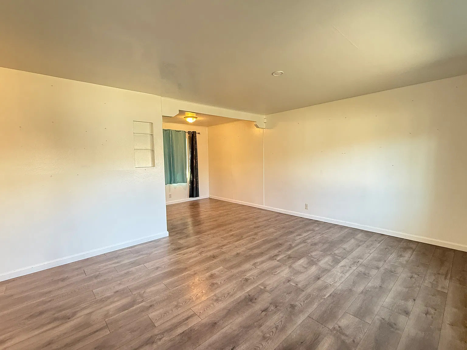 1 bed, 650 sqft, $2,200 — Photo 2
