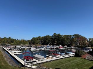 1001 Treasure Island Rd UNIT 1001, Webster, MA 01570