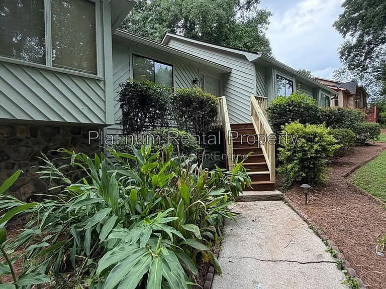 3936 Carriage Gate Dr — Photo 4
