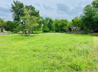 101 La Luna Dr, Blanco, TX 78606