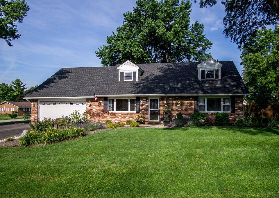 1st image of 803 Golden Dr