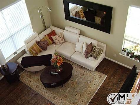 3rd image of 4503 Woodsboro Ln