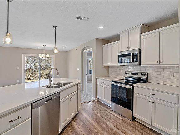 3rd image of 549 Tradition Rdg #81101