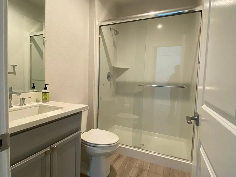 925 Bergenia St — Photo 18