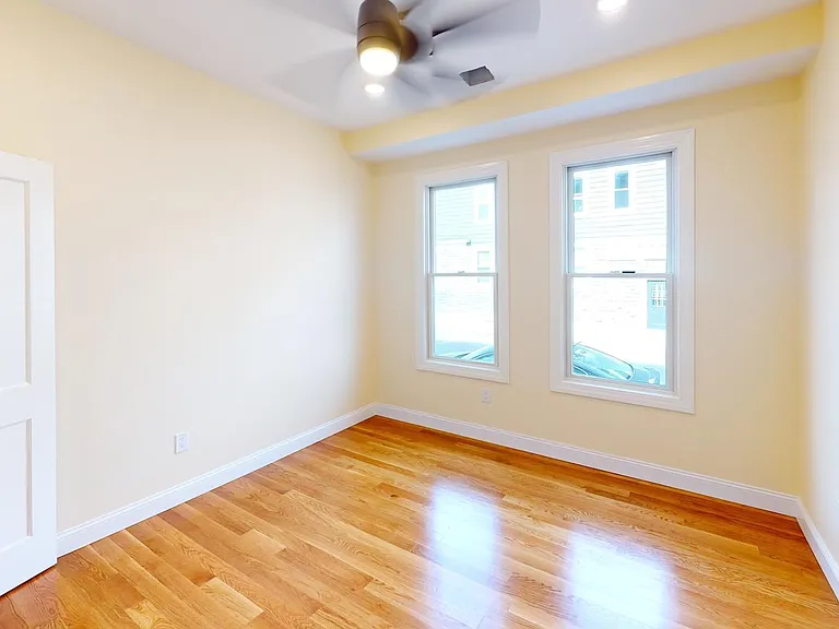 200 L St #1 — Photo 13
