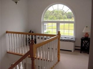 169 Cathance Rd, Topsham, ME 04086