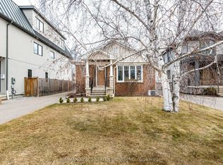37 Maple Ave N, Mississauga, ON L5H 2R9