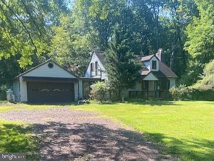 1536 Birch Ln photo 1