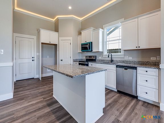 7th image of this home