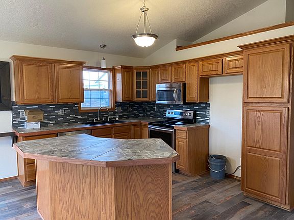 4th image of 750 Cherrywood Ct