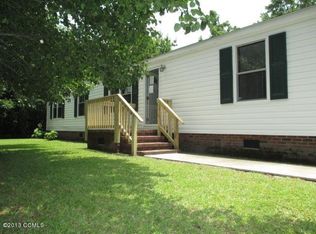 221 Kings Chase, Newport, NC 28570