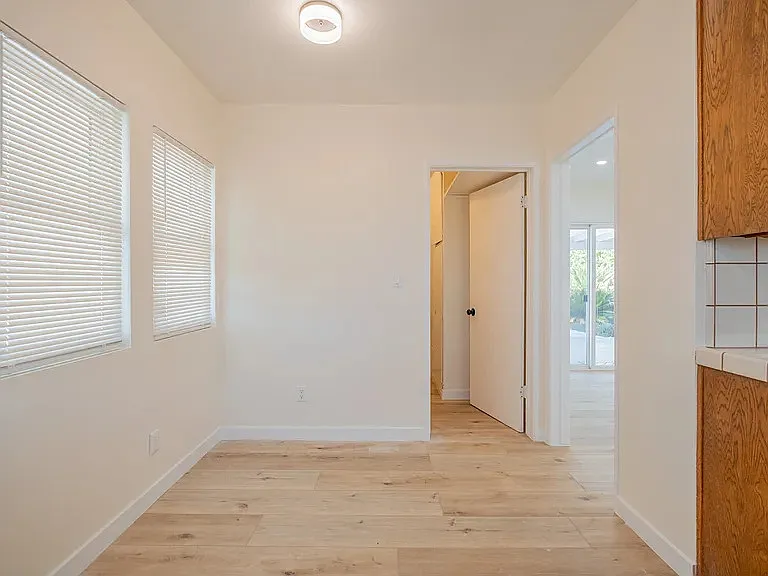 13765 Astoria St — Photo 10