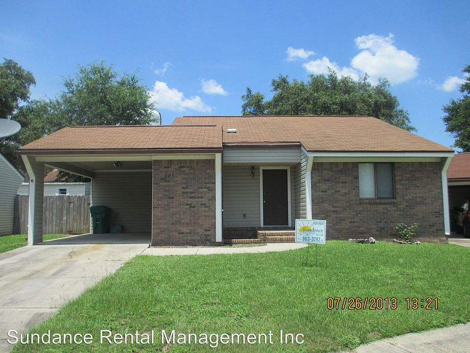 1st image of 205 Cottonwood Ct