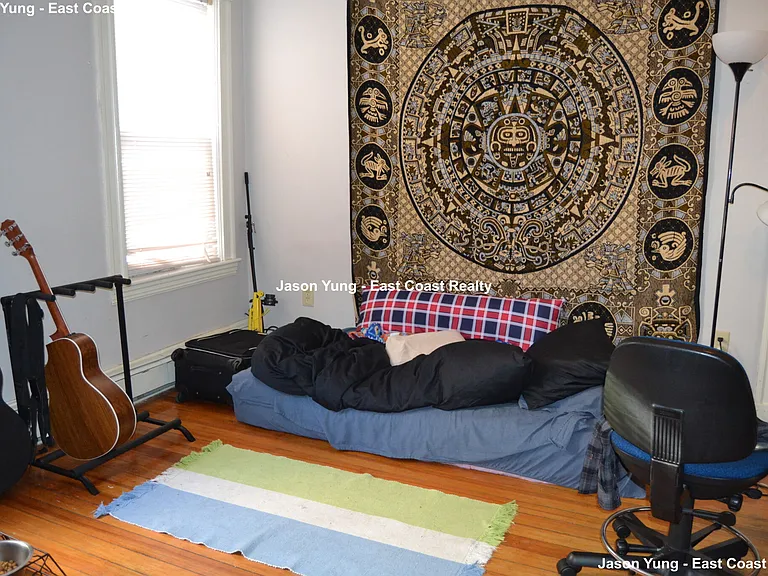 66 Quint Ave #1 — Photo 9
