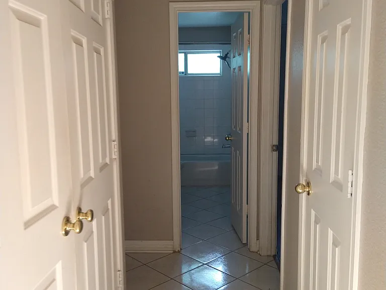 6434 Skyview Dr — Photo 14
