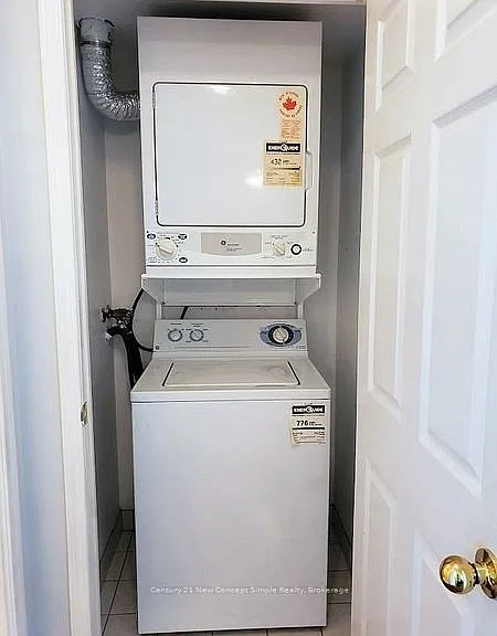 51 Baffin Ct #716 — Photo 10