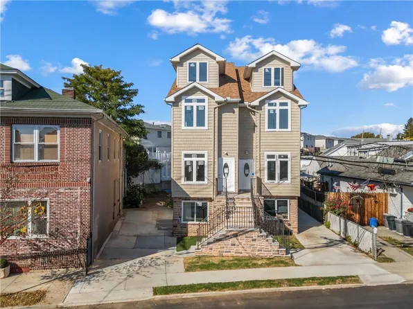91 Robin Rd, Staten Island, NY 10305