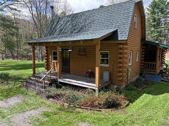 5th image of 10983 River Rd