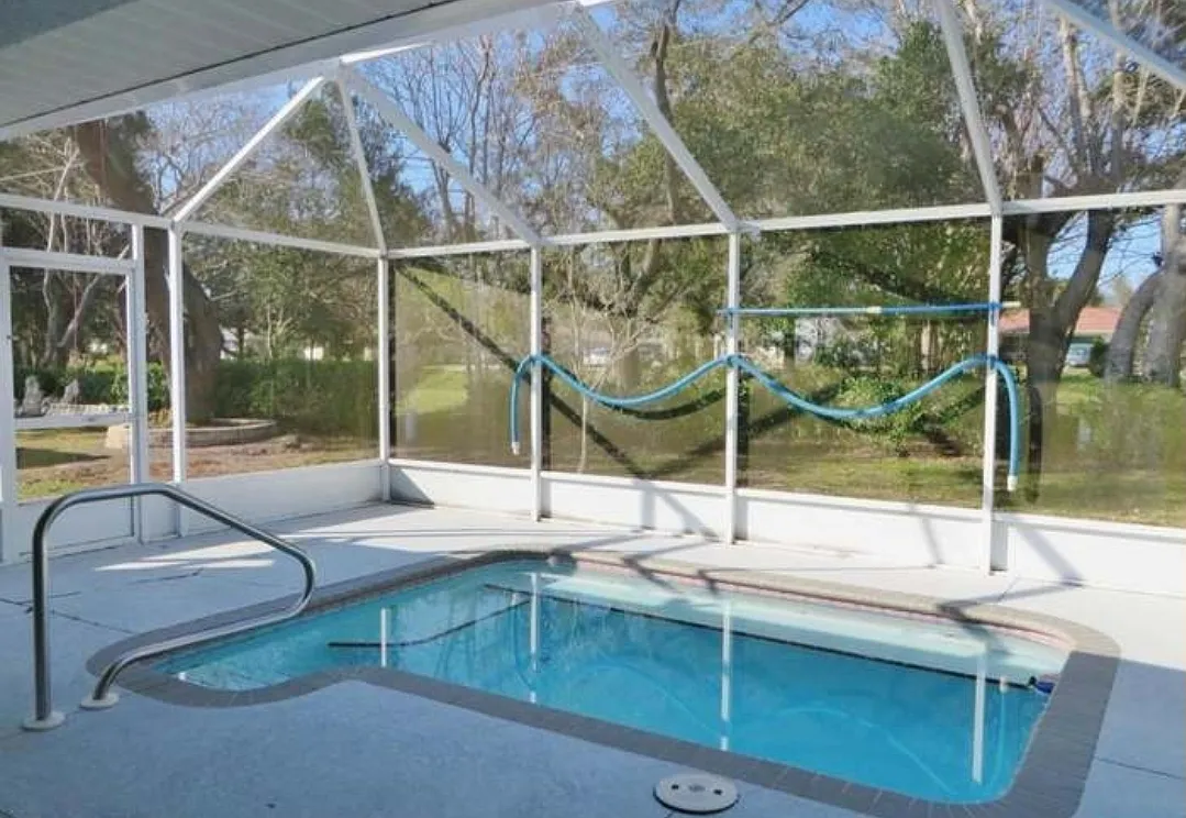 3 bed, 1533 sqft, $2,100 — Photo 1