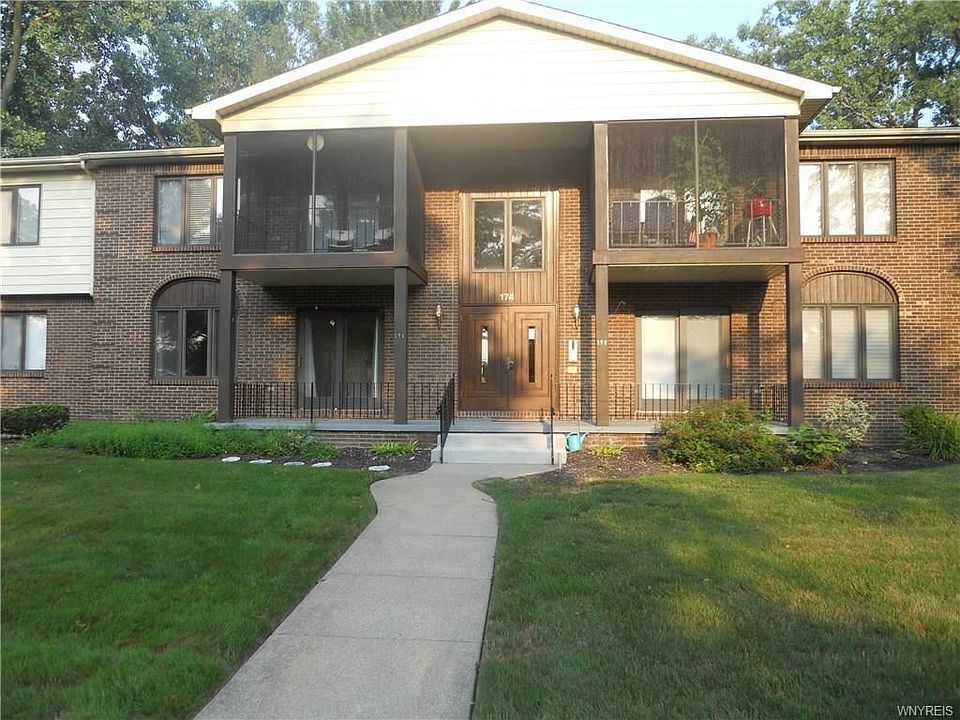 1st image of 174 Peppertree Dr #A