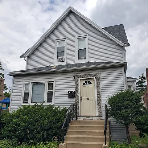 510 W 103rd St photo 1