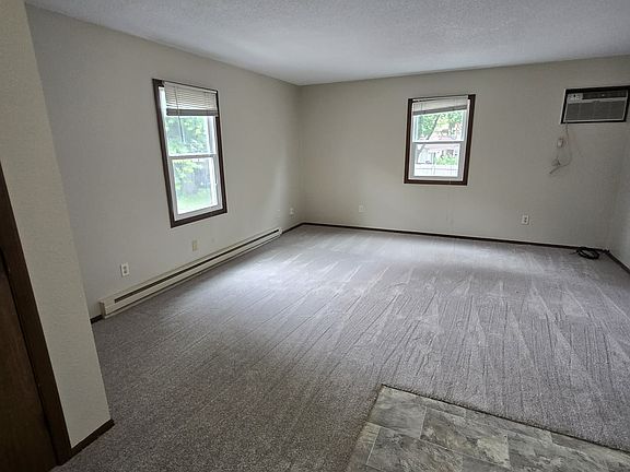 5th image of 5534 Glenridge Dr #B