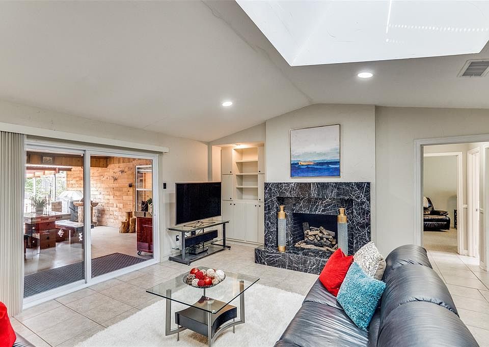1st image of 2509 Stonemoss Dr