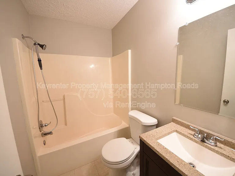 1549 River Creek Cres — Photo 21