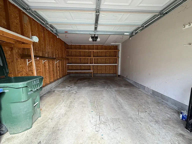 1832 Ridgebury Dr — Photo 17