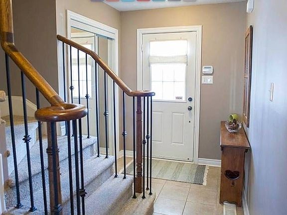 3rd image of 216 Blackburn Dr