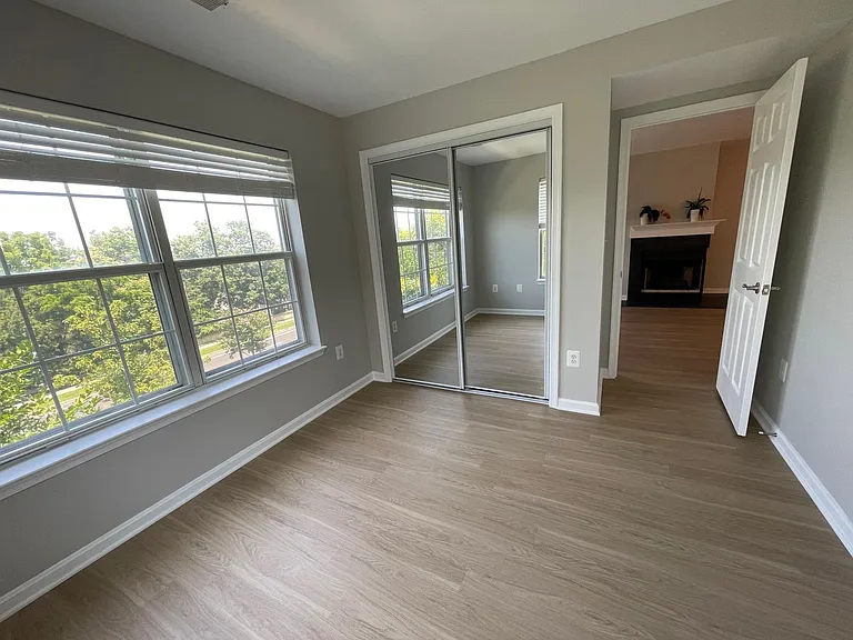 Street side bedroom