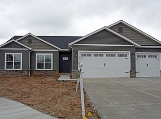 609 Laurelwood Ct, O'Fallon, IL 62269