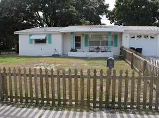 5208 Manor Dr, New Port Richey, FL 34652