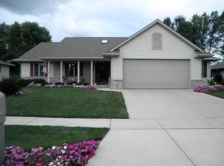 3357 Kimberly Cir, Manitowoc, WI 54220