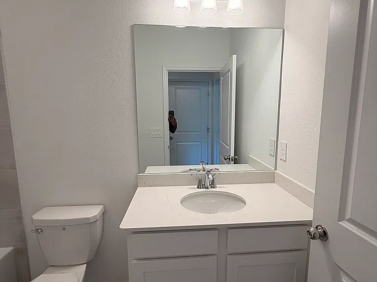 8792 SW 69th Ter — Photo 11