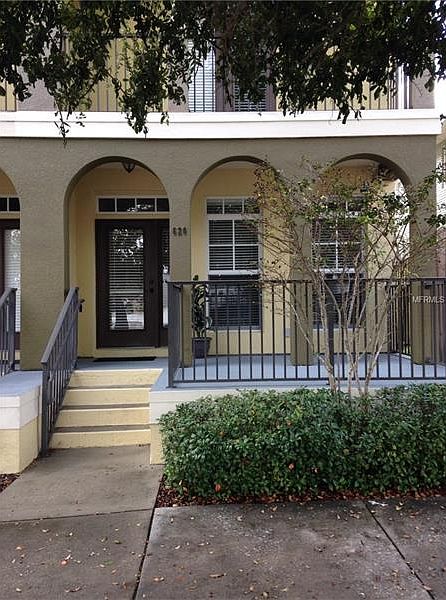 1st image of 620 3rd Ave S