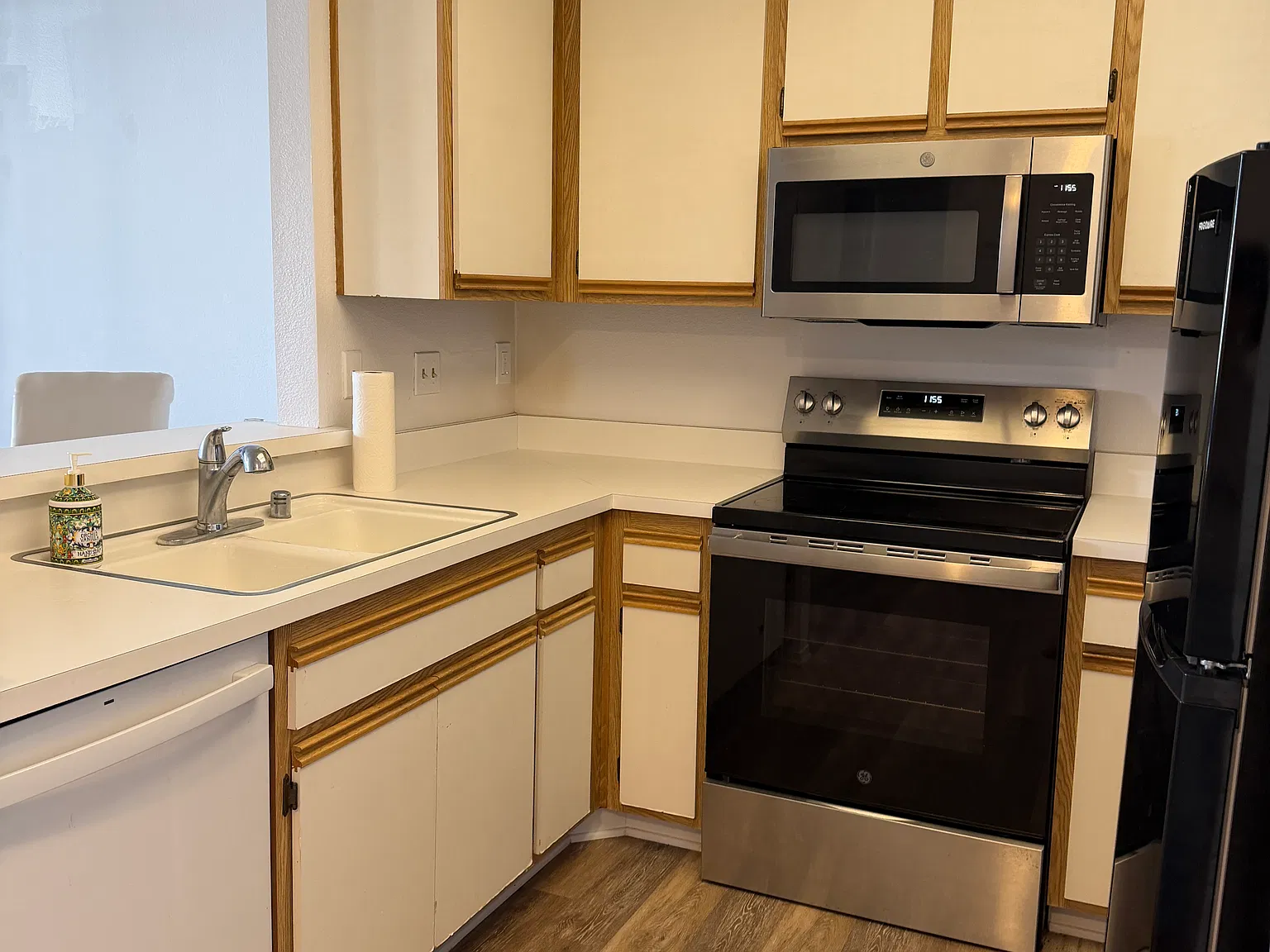 1 bed, 690 sqft, $2,300 — Photo 4