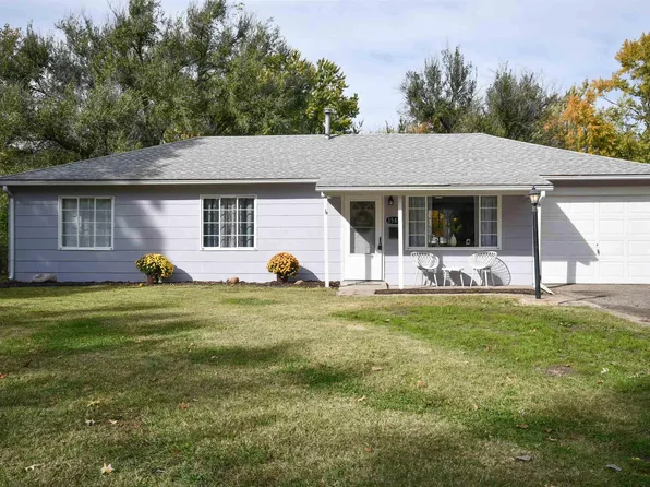 3589 SW Devon Ave, Topeka, KS 66611