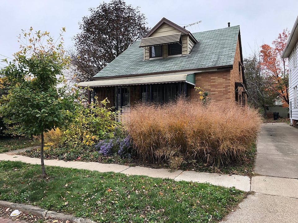 1st image of 394 E 162nd St