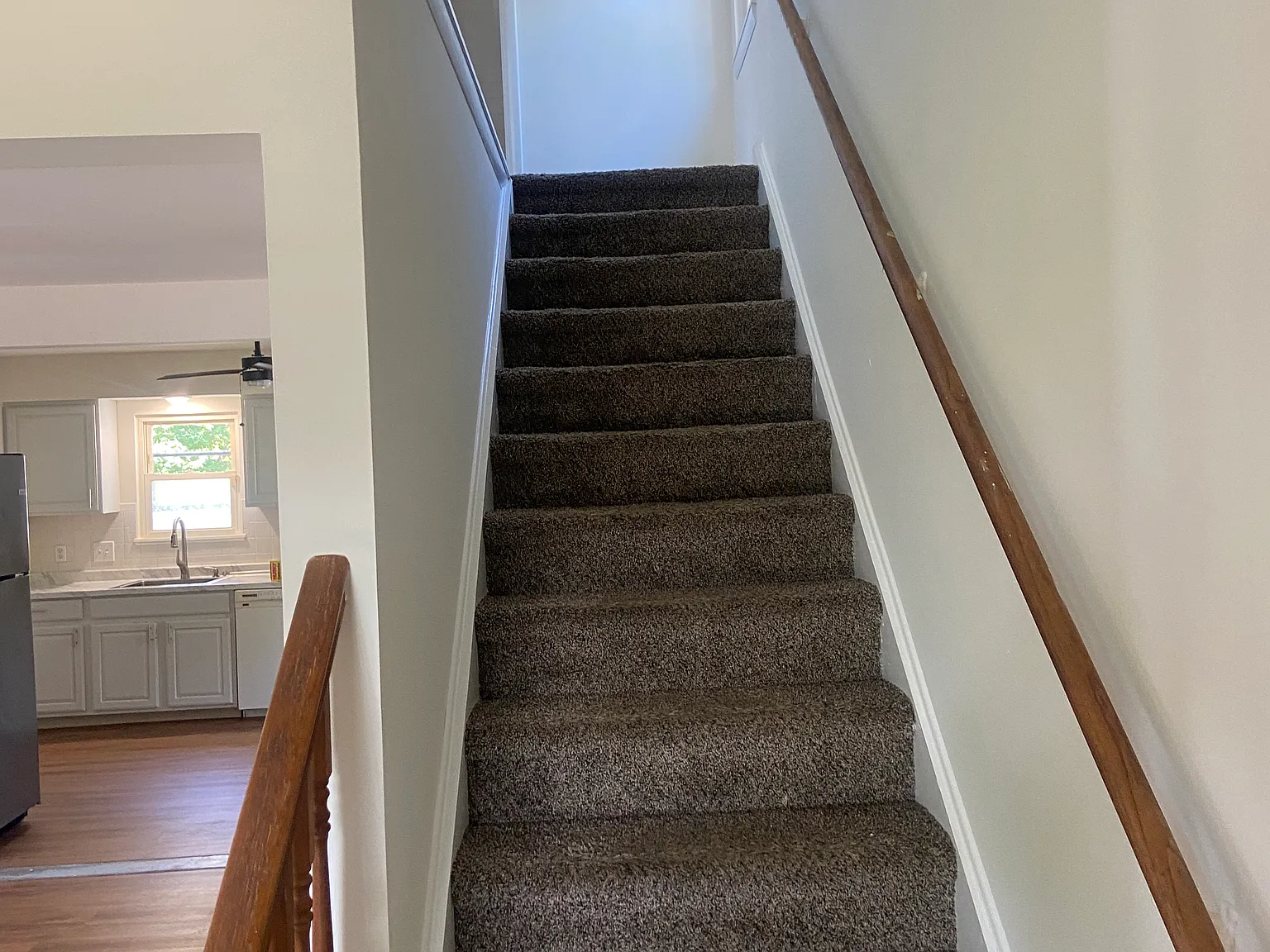 3 bed, 1456 sqft, $2,600 — Photo 4