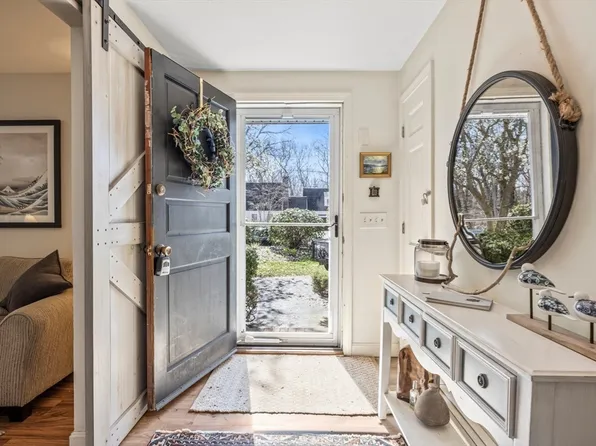 31 Wing Blvd, East Sandwich, MA 02537