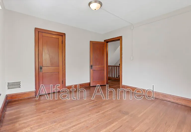 294 Wyandotte Ave — Photo 29