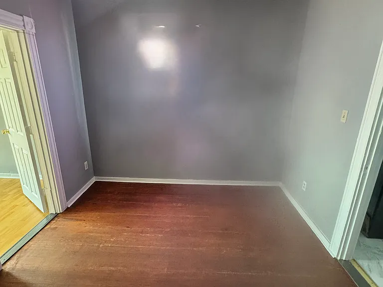 12 Cleveland St #2 — Photo 4