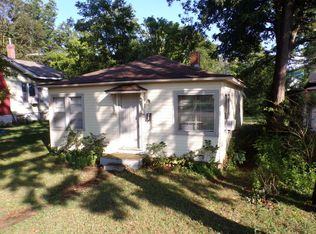 502 N Harris St, Willow Springs, MO 65793