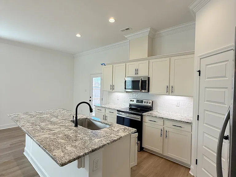 24057 Quints Dr — Photo 13