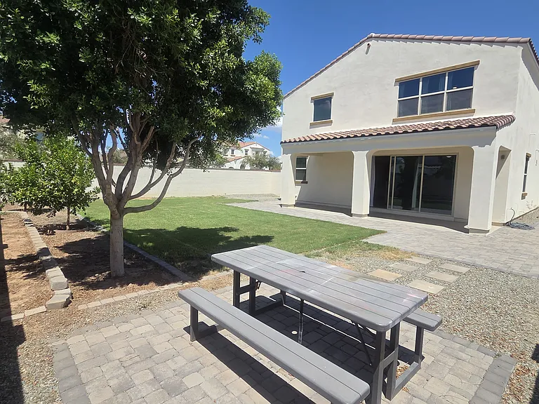 5220 S Hadron — Photo 32