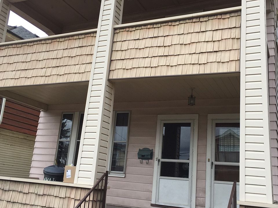1st image of 841 Hanover St