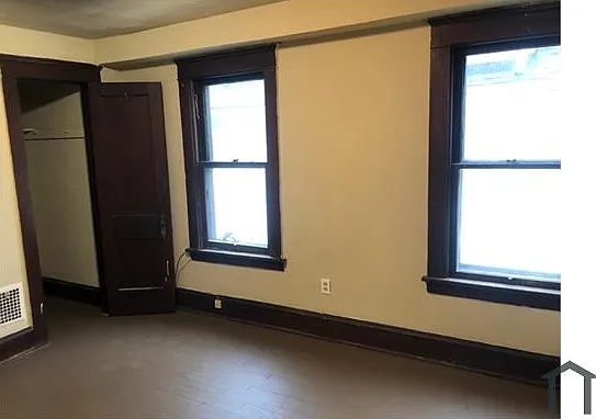 4 bed, 3198 sqft, $1,400 — Photo 4
